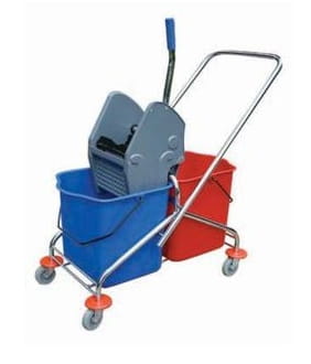 Wózek 2x25 l na stelażu chromowanym z wyciskarką.jpg